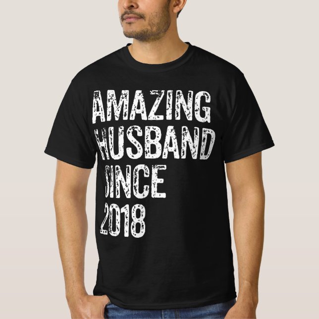 Camiseta Amazing Husband Since 2018 4 Year Wedding Annivers (Frente)