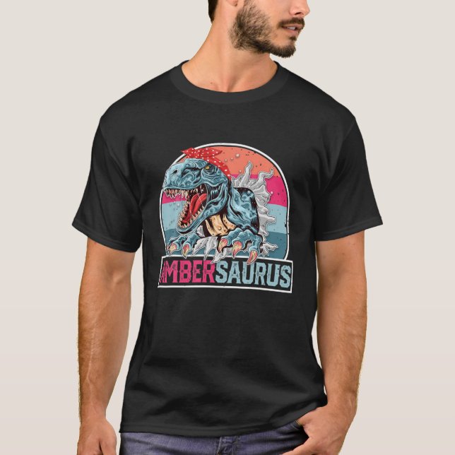 Camiseta Amber Saurus Funny Personalized Dinosaur T Rex Nam (Frente)