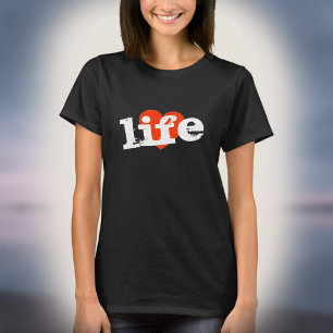 Camiseta Ame a Vida! Desenho de Coração Vermelho.