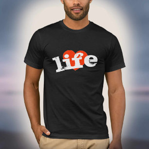 Camiseta Ame A Vida! Design de Coração Vermelho.