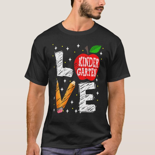 Camiseta Ame Apple Do Jardim De Infância De Volta Ao Profes (Frente)