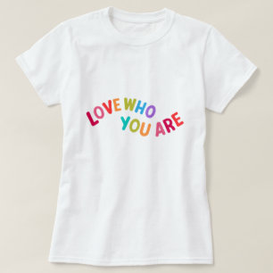 Camiseta Ame Quem Você É