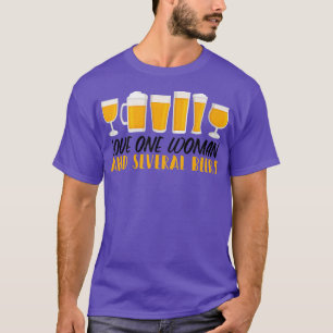 Camiseta Ame uma mulher e várias cervejas 