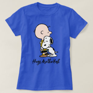 Camiseta Amendoins   Charlie Brown & Snoopy Hug