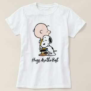 Camiseta Amendoins Charlie Brown & Snoopy Hug