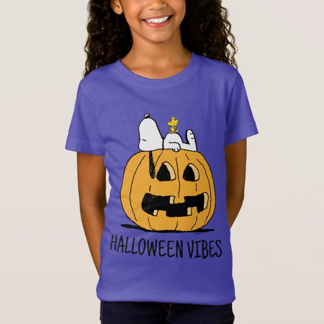 Camiseta Amendoins | Esnoopia e Woodstock Jack-O-Lanterna (Frente)