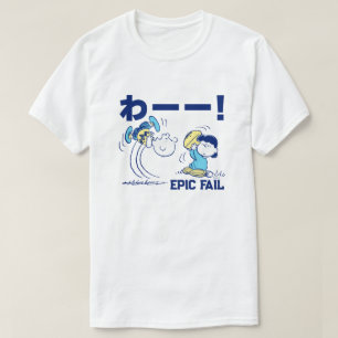 Camiseta Amendoins   Futebol Charlie Brown e Lucy