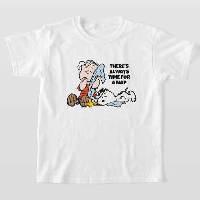 Camiseta Amendoins | Linus, Snoopy e Woodstock (Postura )