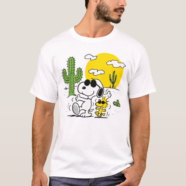 Camiseta Amendoins Verão Esnoopia e Woodstock (Frente)