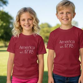 Camiseta America 250 Birthday est 1776 Typography Red Girls