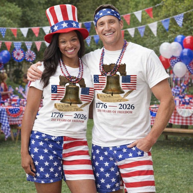 Camiseta America 250 Liberty Bell Unisex (Couple wearing matching America 250 Liberty Bell T-shirts perfect for America's birthday )