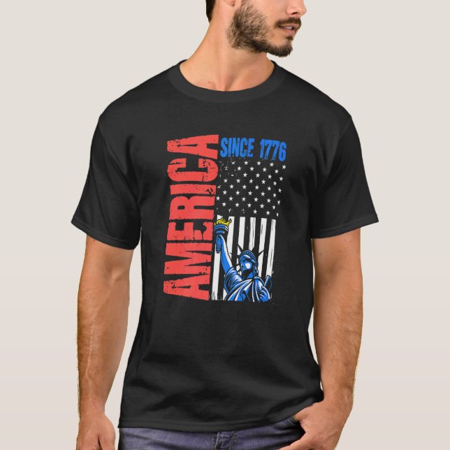 Camiseta América Flag 1776 Statue Liberty 4 de julho Indepe (Frente)