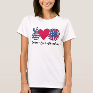 Camiseta America. Peace. Love. Freedom. T-Shirt