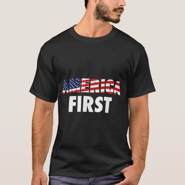 Camiseta América Primeiro EUA Empresa de Vestuário com Sina (Frente)