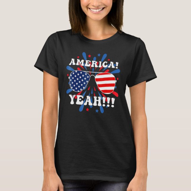 Camiseta America Yeah Flag Sunglasses 4th Of July Fireworks (Frente)