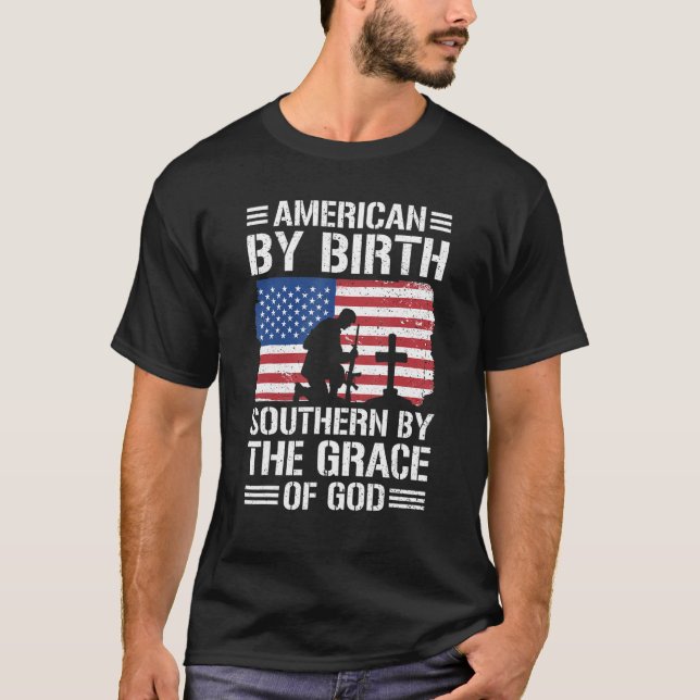 Camiseta American By Birth Southern By The Grace Of God 1 (Frente)