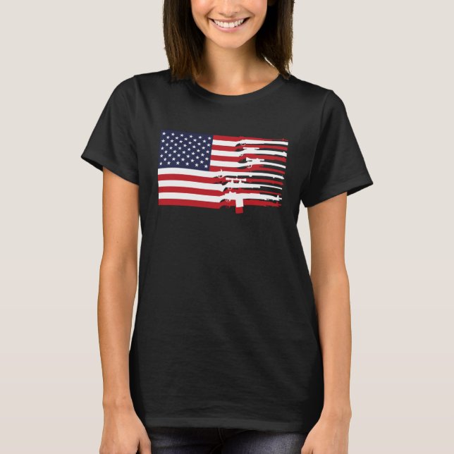Camiseta American Flag Firearms Weapons USA 4th of July (Frente)