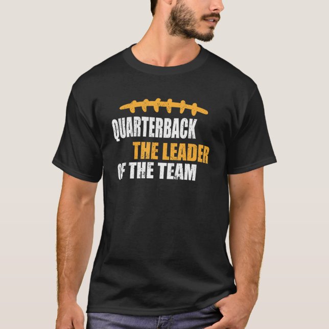 Camiseta American football quarterback the leader football  (Frente)