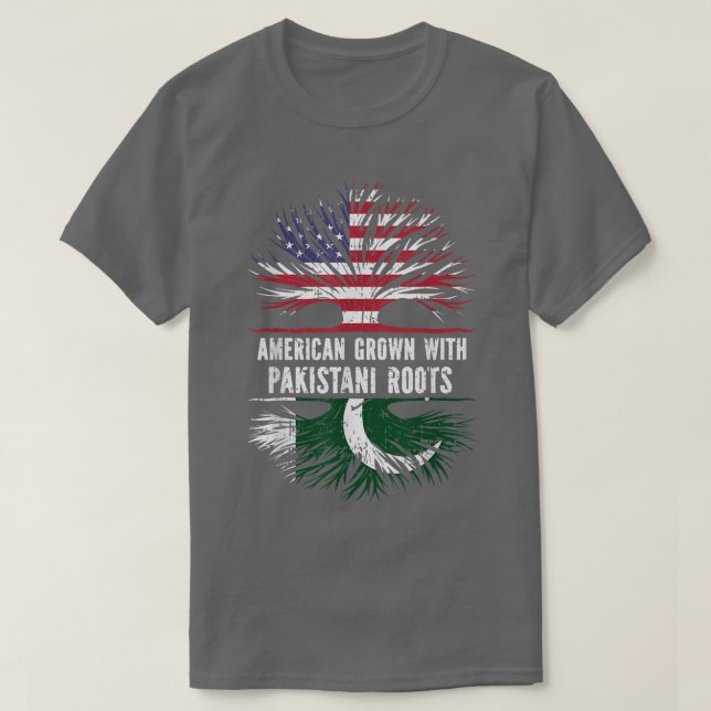 Camiseta American Grown com Pakistani Roots USA Flag Pakis (Frente do Design)