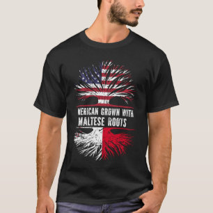 Camiseta American Grown with Maltese Roots USA Flag