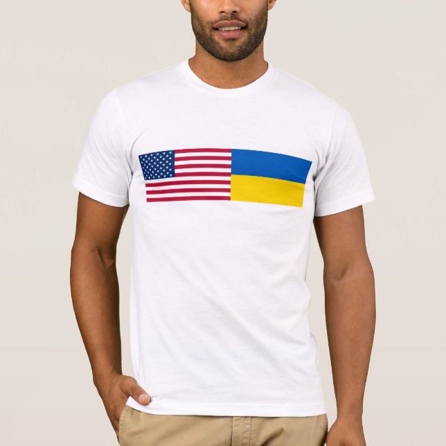 Camiseta American I stand with Ukraine. USA & UKR flags. (Frente)