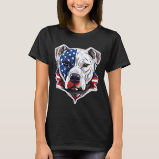 Camiseta American Pitbull com fundo de bandeira dos EUA