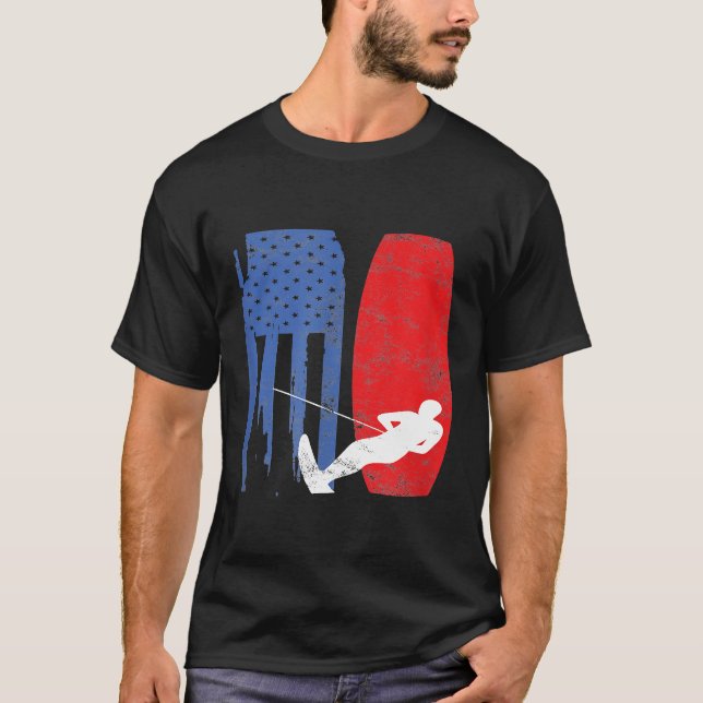 Camiseta American Water Skiting Flag Wakeboard Skier Sports (Frente)