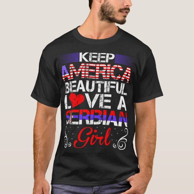 Camiseta Americana Bonita Adormecida Menina Sérvia Presente (Frente)