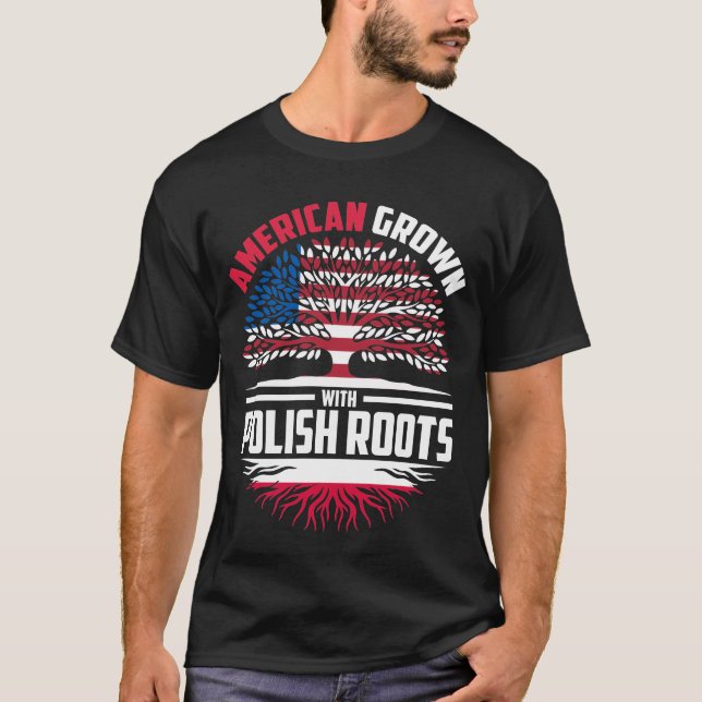 Camiseta Americano Cresceu com a Polônia de Bandeira Polone (Frente)