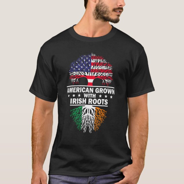 Camiseta Americano cresceu com as Raízes Irlandesas e a Amé (Frente)