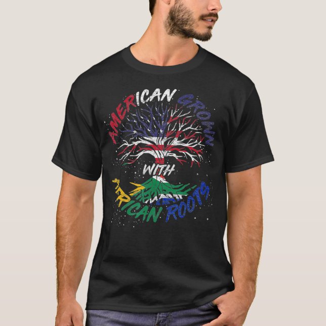 Camiseta Americano Cultivou Raízes Africanas EUA Bandeira H (Frente)
