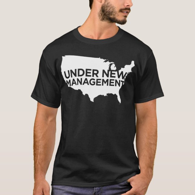 Camiseta Americano: Sob a gestão nova - personalizada (Frente)