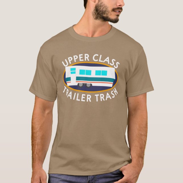Camiseta Amigos de acampamento da classe alta (Frente)