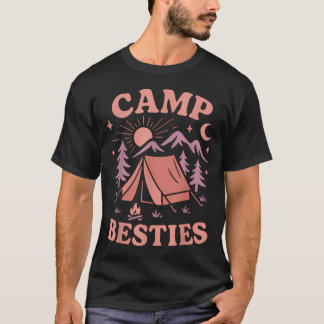 Camiseta Amigos de Acampamento em Barraca Estilo Vintage