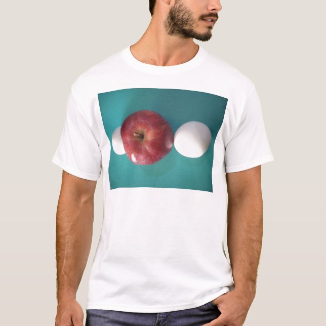 Camiseta Amigos do Café da Manhã: Dois Ovos $uma Apple Aind (Frente)