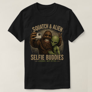 Camiseta Amigos do Squatch e Selfie Alien