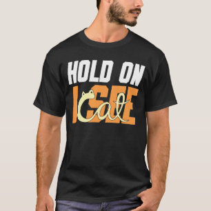 Camiseta Amigos Felinos Esperam Eu Vejo Um Gato Sarcástico