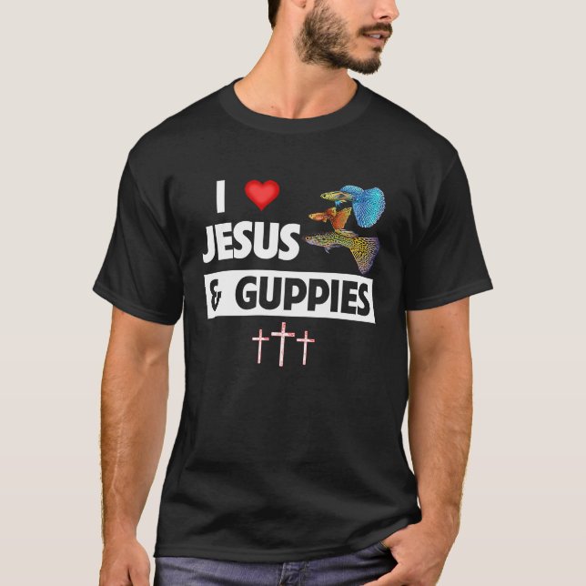 Camiseta Amo Jesus e Guppies Tropical Rainbow Fish Chr (Frente)