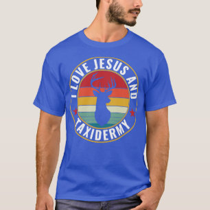 Camiseta Amo Jesus e Taxidermia Tributária Engraçada