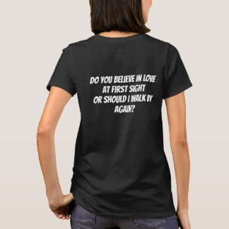 Camiseta amor à primeira vista