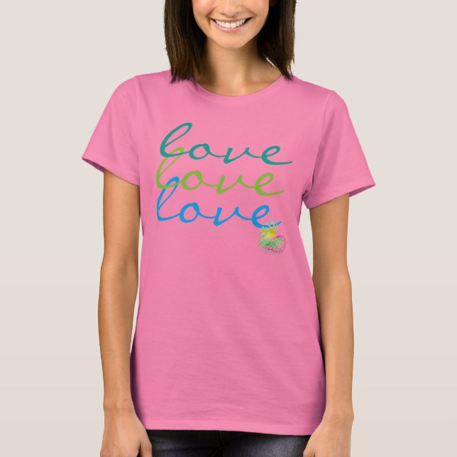 Camiseta Amor Amor Amor Coração (Frente)