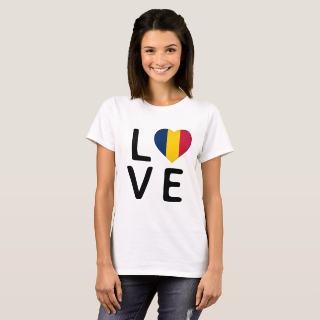 Camiseta Amor - Bandeira Chade (Frente Completa)