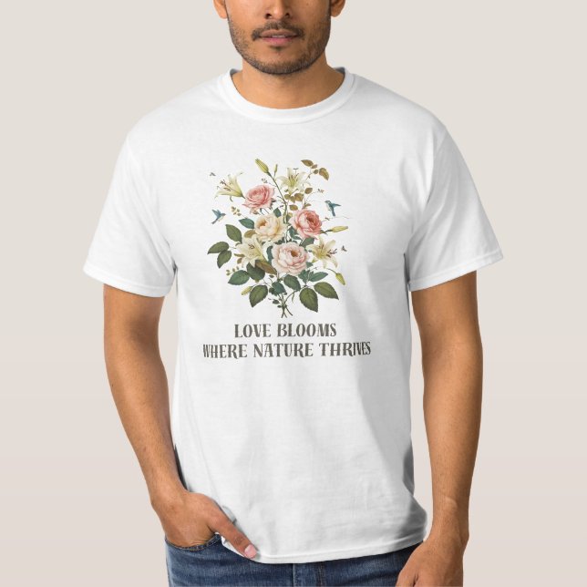 Camiseta Amor Blooms com Natureza (Frente)