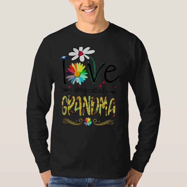 Camiseta Amor Chamado Avó Borboleta Flor Mãe' (Frente)