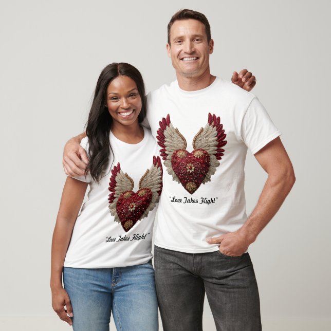 Camiseta “Amor com Asas” (Unissex)