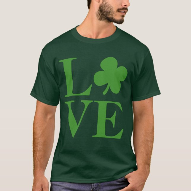 Camiseta Amor com Shamrock Verde (Frente)