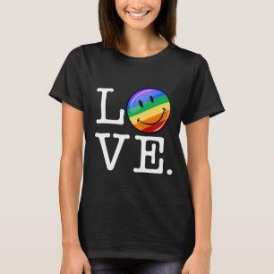 Camiseta Amor com um gay feliz LGBT da bandeira do