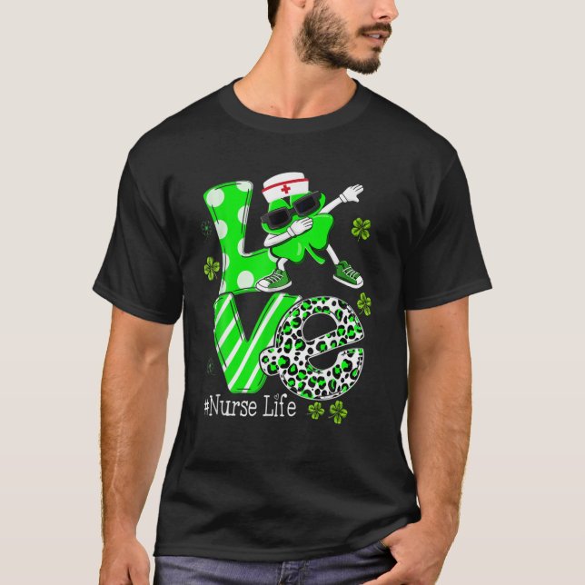 Camiseta Amor Dabbing Shamrock Enfermeira Enfermeira Rua de (Frente)