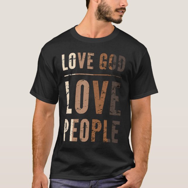 Camiseta Amor Deus Ame Pessoas Melanin Shades Indesculpávei (Frente)