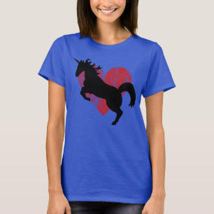 Camiseta Amor do unicórnio e coolness. da tintura do laço